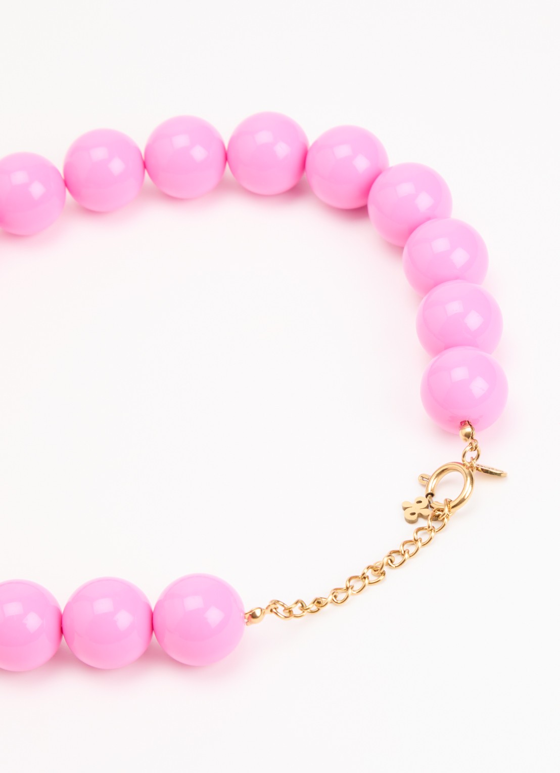 Babs The Label Tropical Treasure kralenketting verguld - detail 2 roze