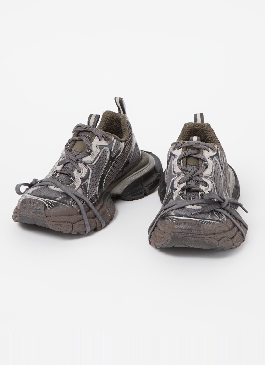 Balenciaga 3XL sneaker met mesh details - detail 4 donkergrijs