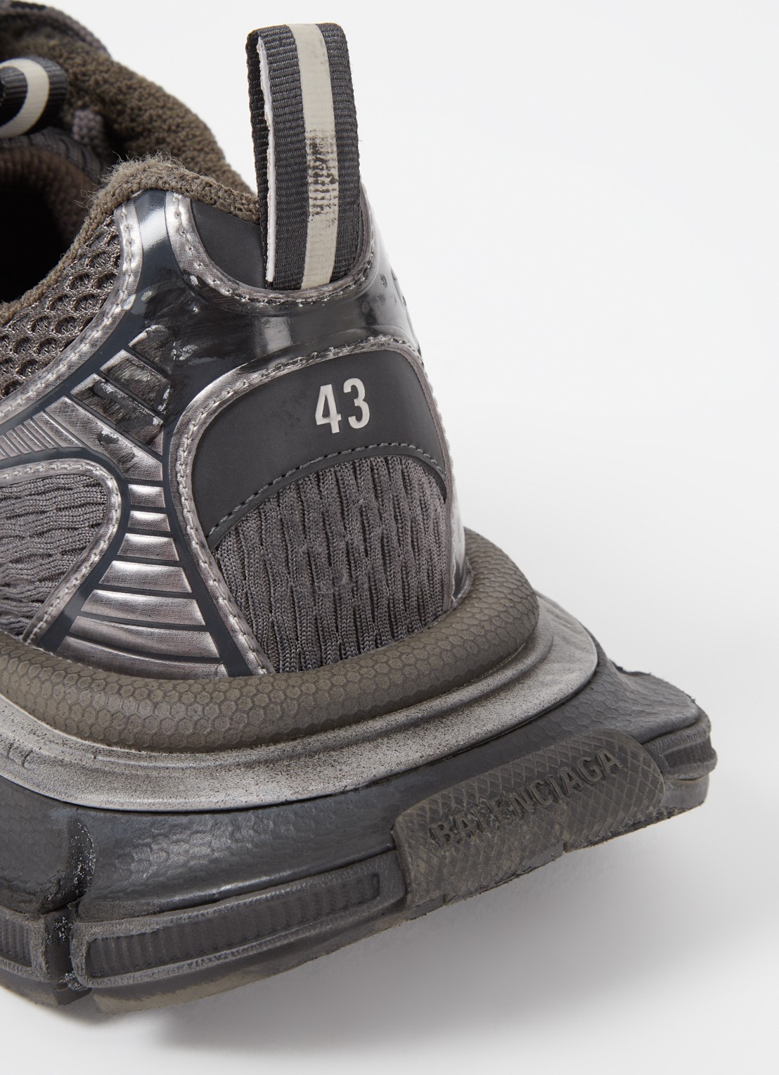 Balenciaga 3XL sneaker met mesh details - detail 7 donkergrijs
