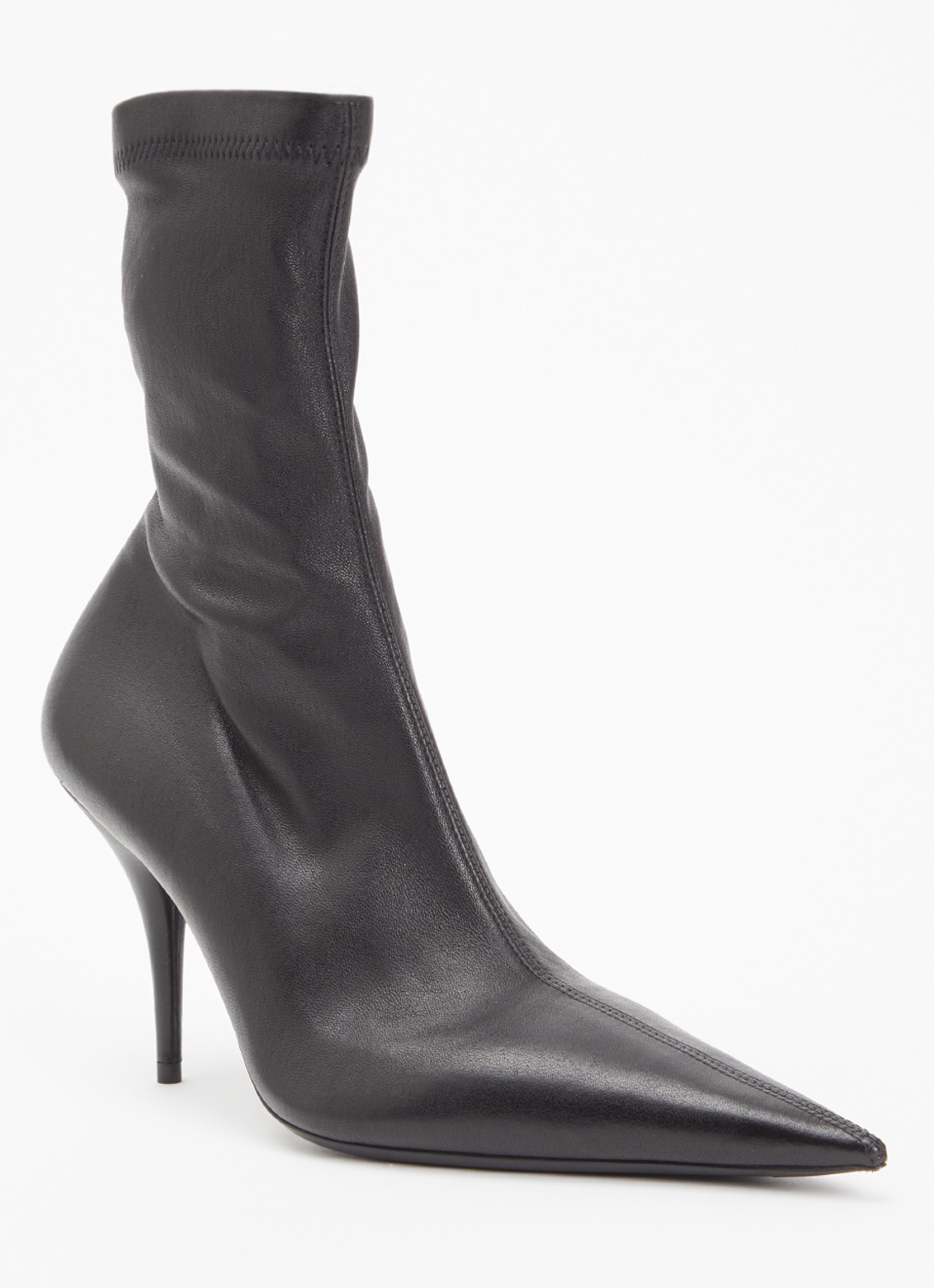 Balenciaga Avenue enkellaarsje van geitenleer - voorkant zwart