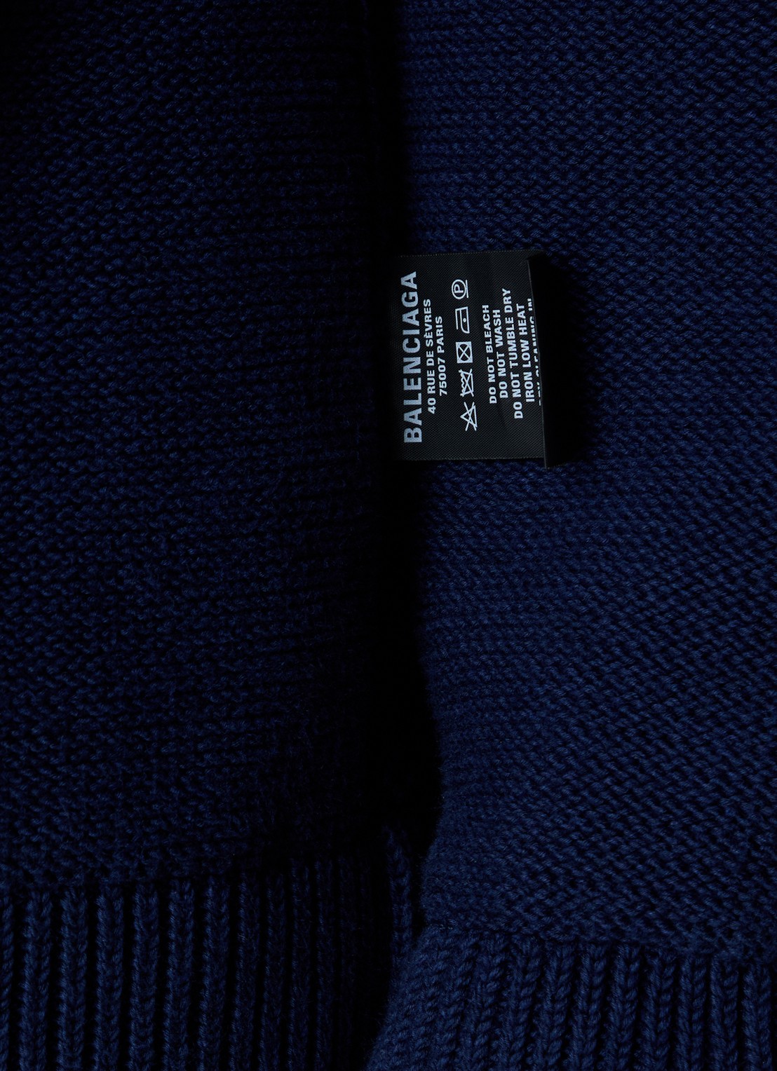 Balenciaga Grofgebreide trui met capuchon - detail 6 donkerblauw