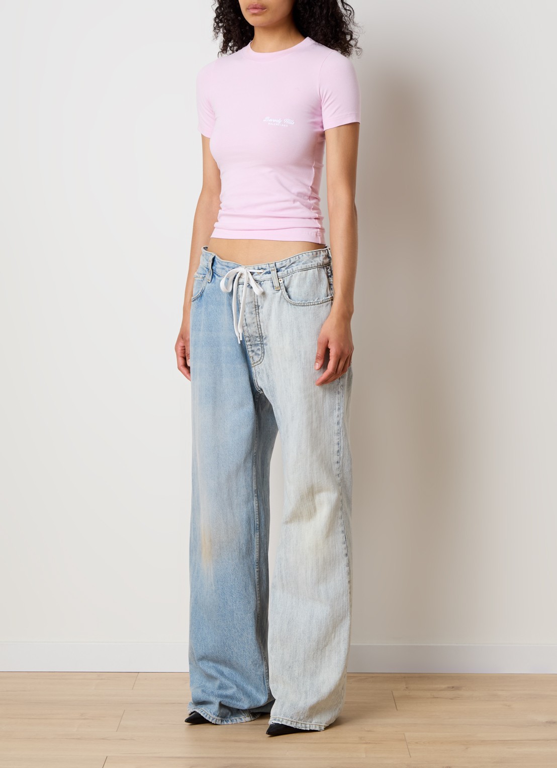 Balenciaga T-shirt met logoprint - voorkant 3 roze