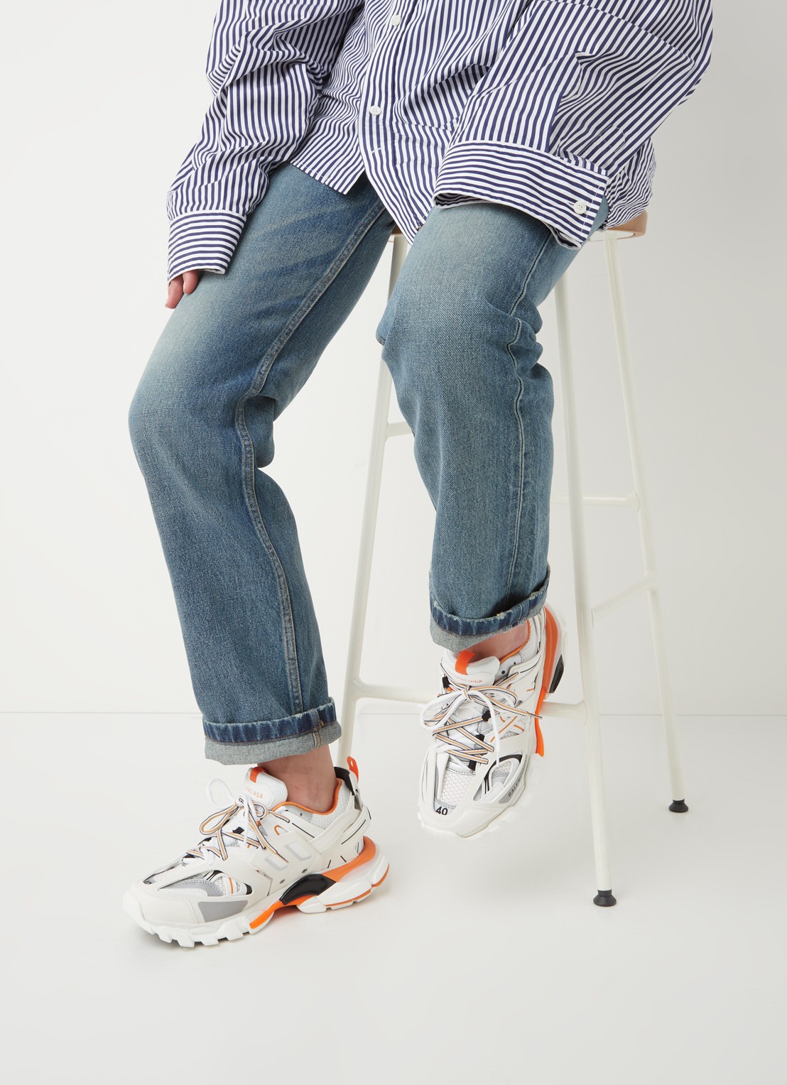 Balenciaga Track sneaker met mesh detalis - voorkant 7 orange