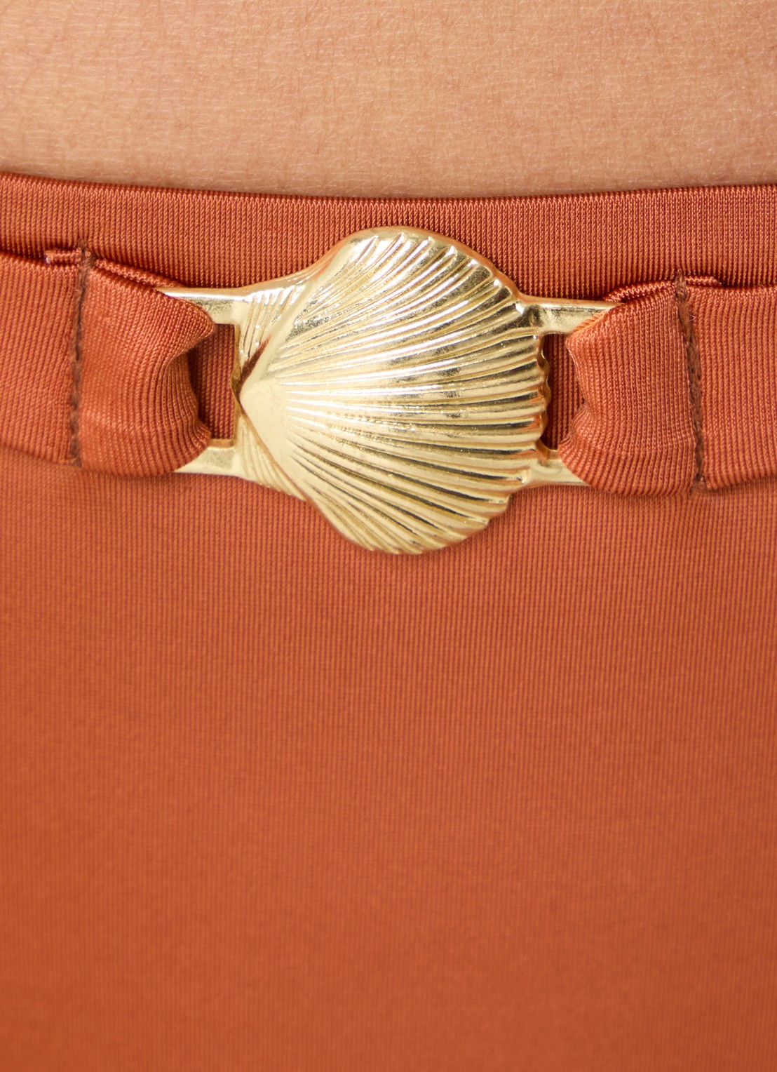 Banana Moon Dei Coraliss tanga bikinislip metallic finish - detail 3 roestbruin
