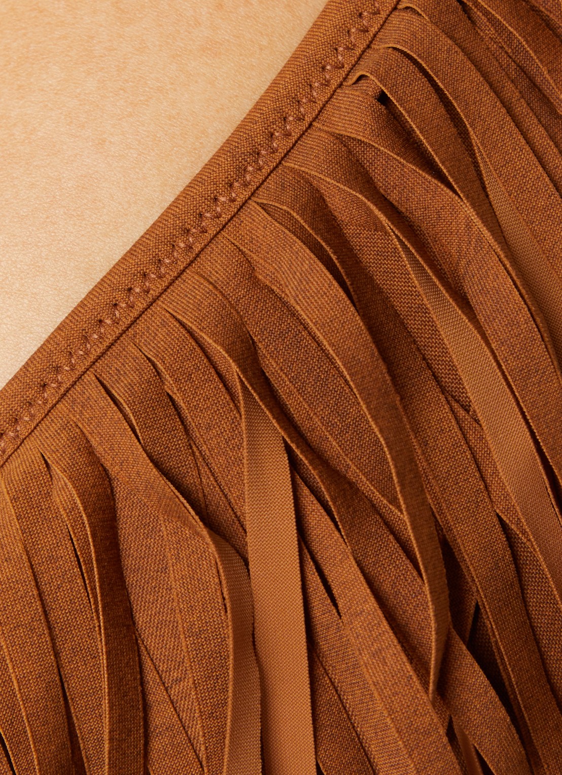 Banana Moon Lenno halter bikinitop met franjes en vulling - detail 2 cognac