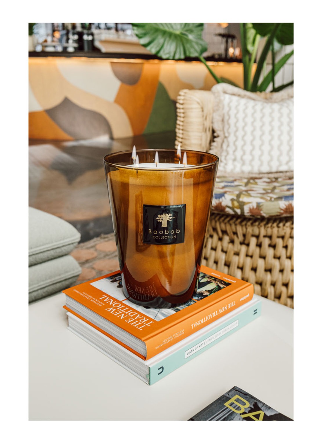 Baobab Collection Les Prestigieuses Cuir de Russie Max 24 geurkaars 3 kg - voorkant 2 camel