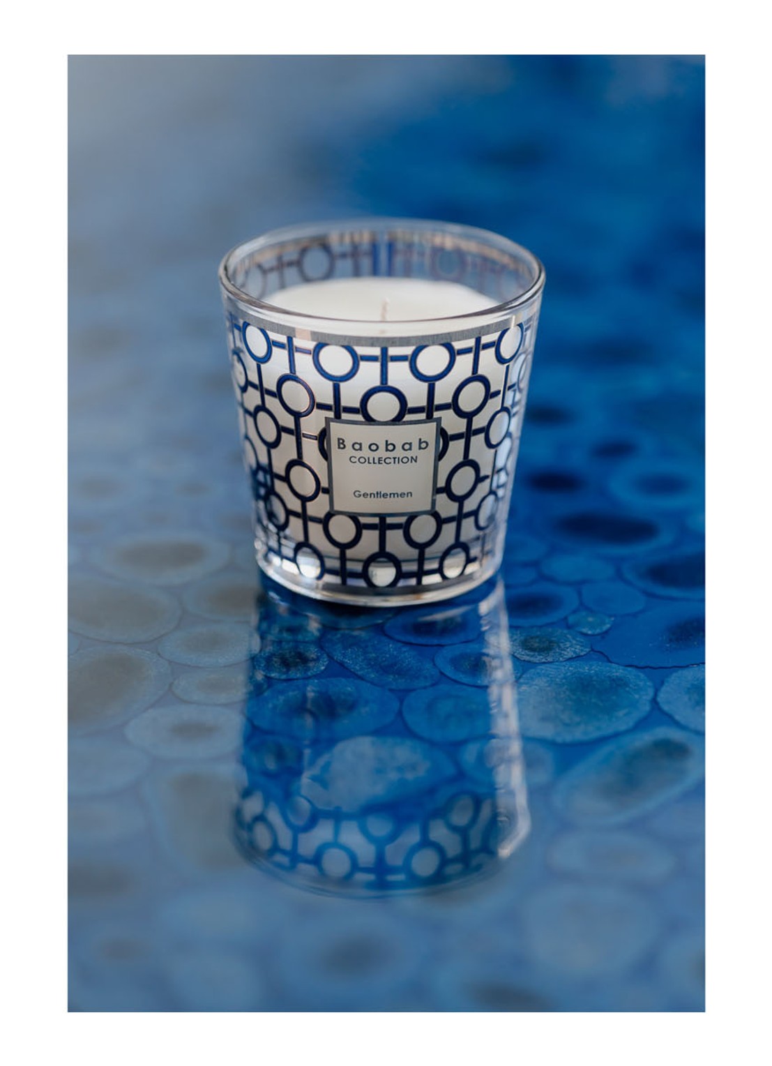 Baobab Collection My Firt Baobab Gentlemen geurkaars 190 gram - voorkant 2 blauw