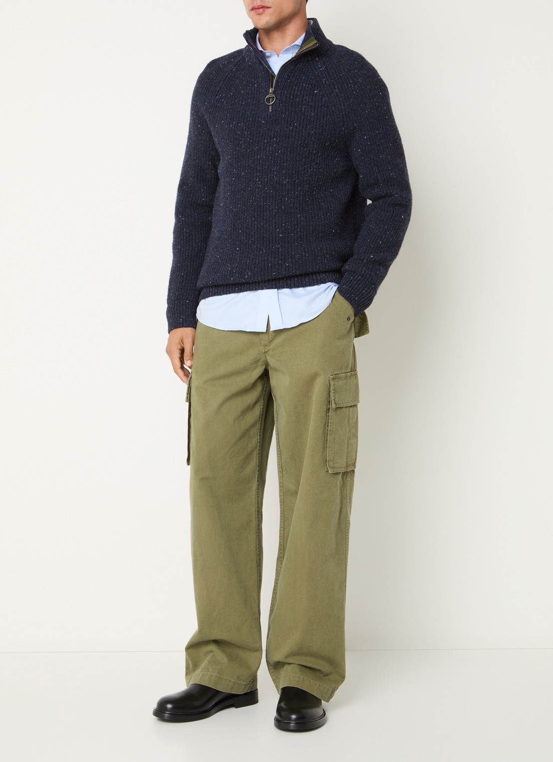 Barbour Essentials grofgebreide trui in wolblend - voorkant 2 donkerblauw