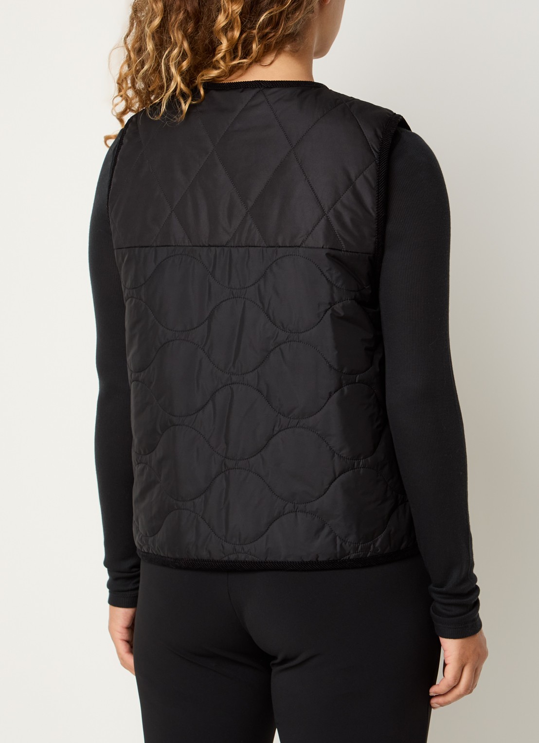 Barbour Gewatteerde bodywarmer met opgestikte zakken - achterkant 5 zwart
