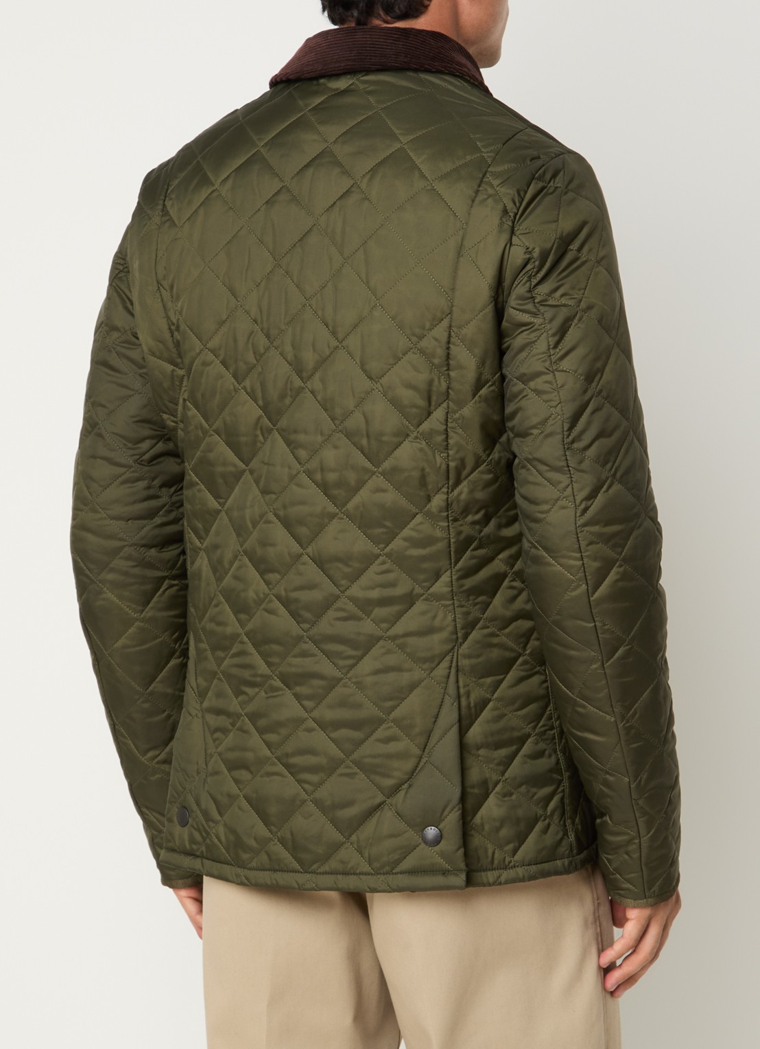 Barbour Heritage Liddesdale barn jack met quilt patroon - achterkant 4 olijfgroen