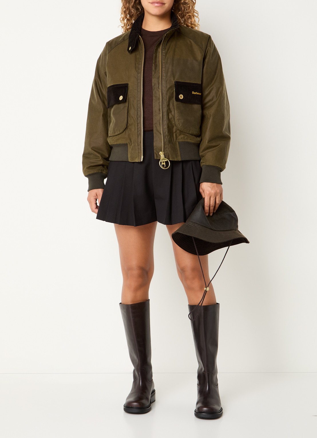 Barbour Jack met klepzakken - voorkant 4 legergroen