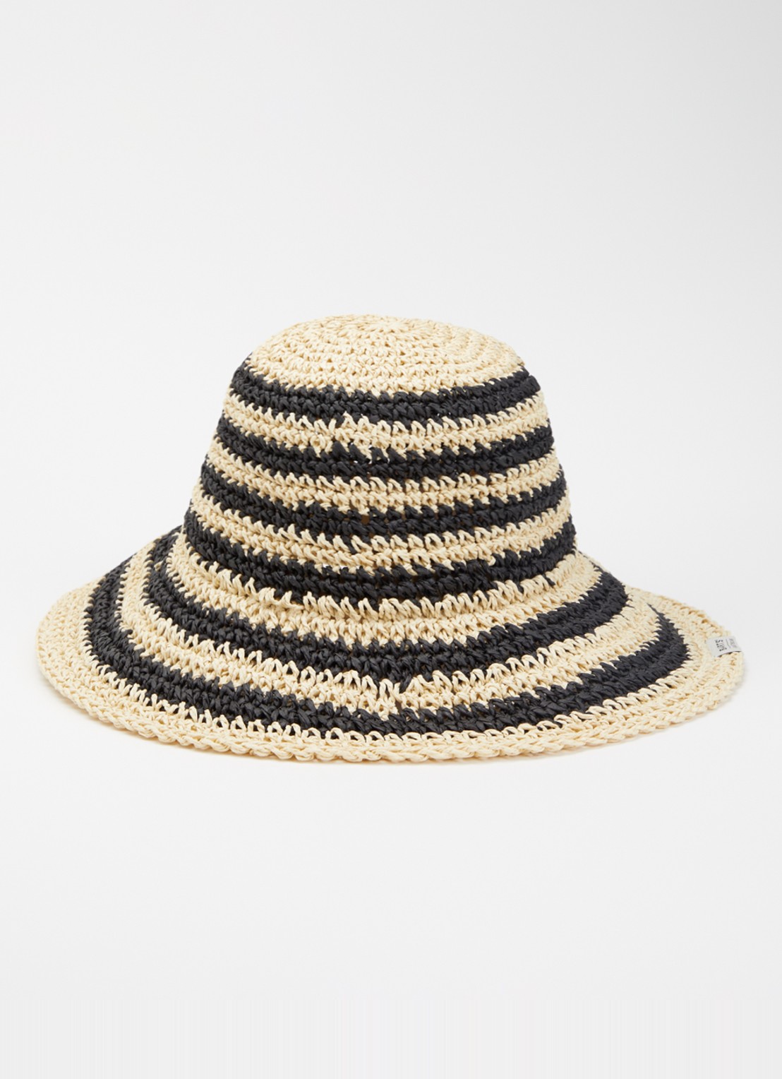 Barts Silaa bucket hoed van raffia - voorkant beige
