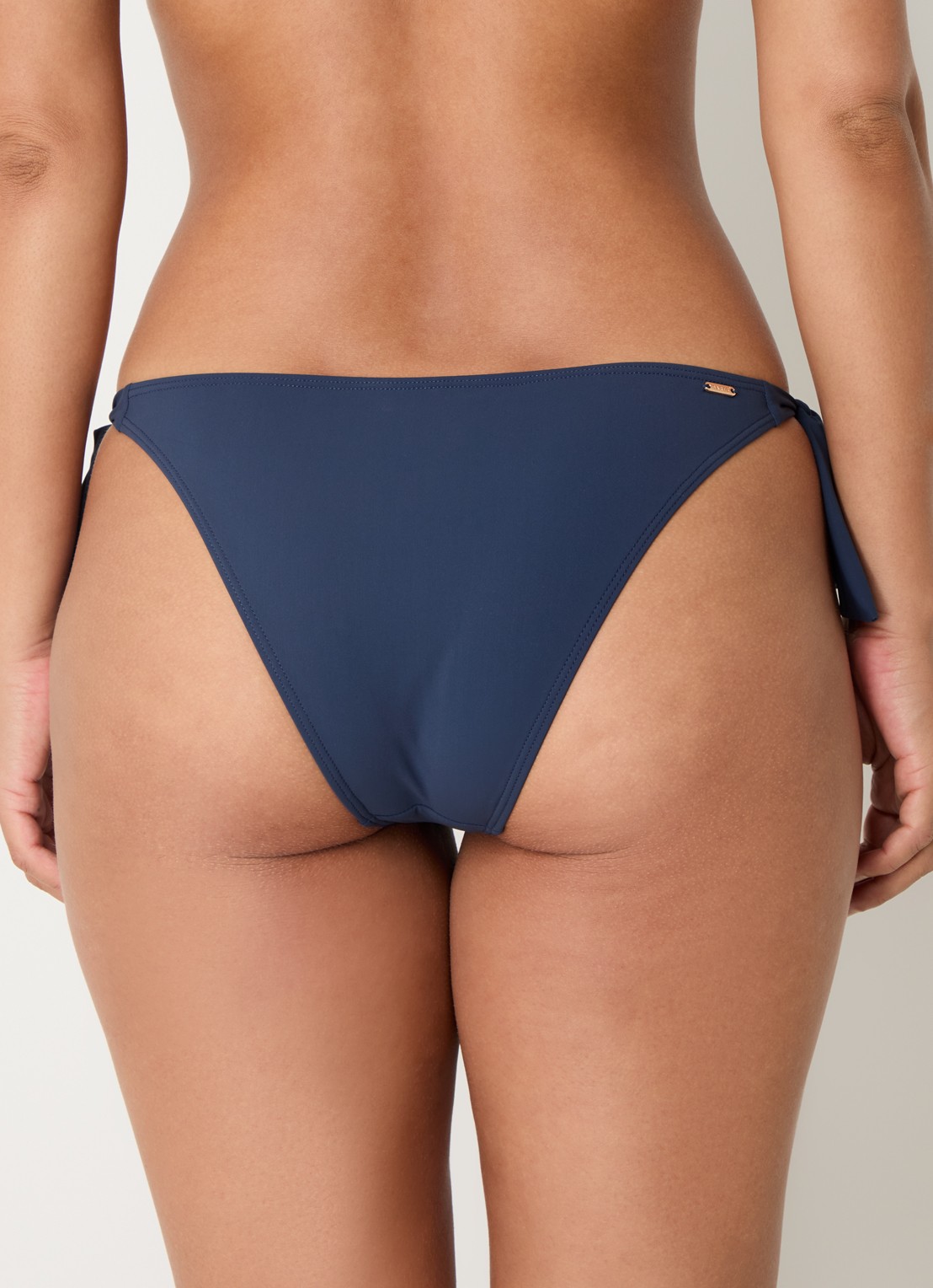 Barts Solid Cheeky Bum bikinislip met geknoopt detail - achterkant 5 donkerblauw