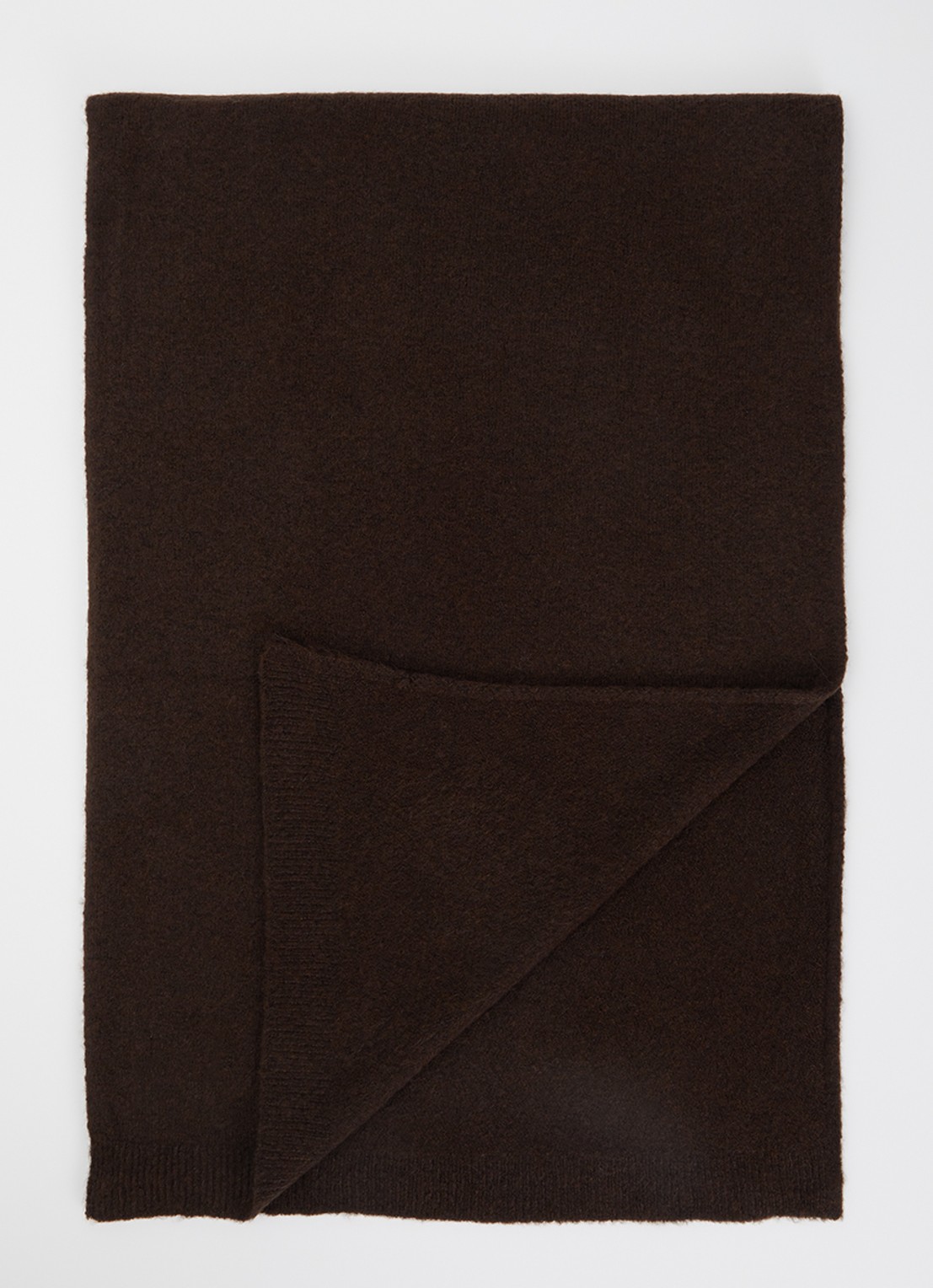 Barts Witzia sjaal 190 x 40 cm - voorkant donkerbruin