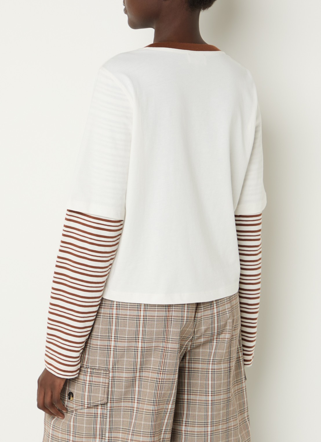 Baum und Pferdgarten Jolin longsleeve met streepprint en logo - achterkant 4 cognac