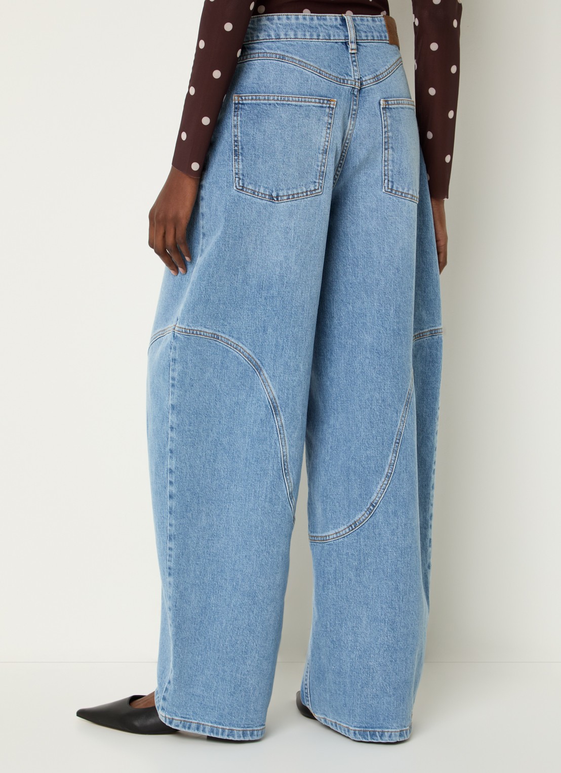 Baum und Pferdgarten Napolen high waist wide leg jeans met lichte wassing - achterkant indigo