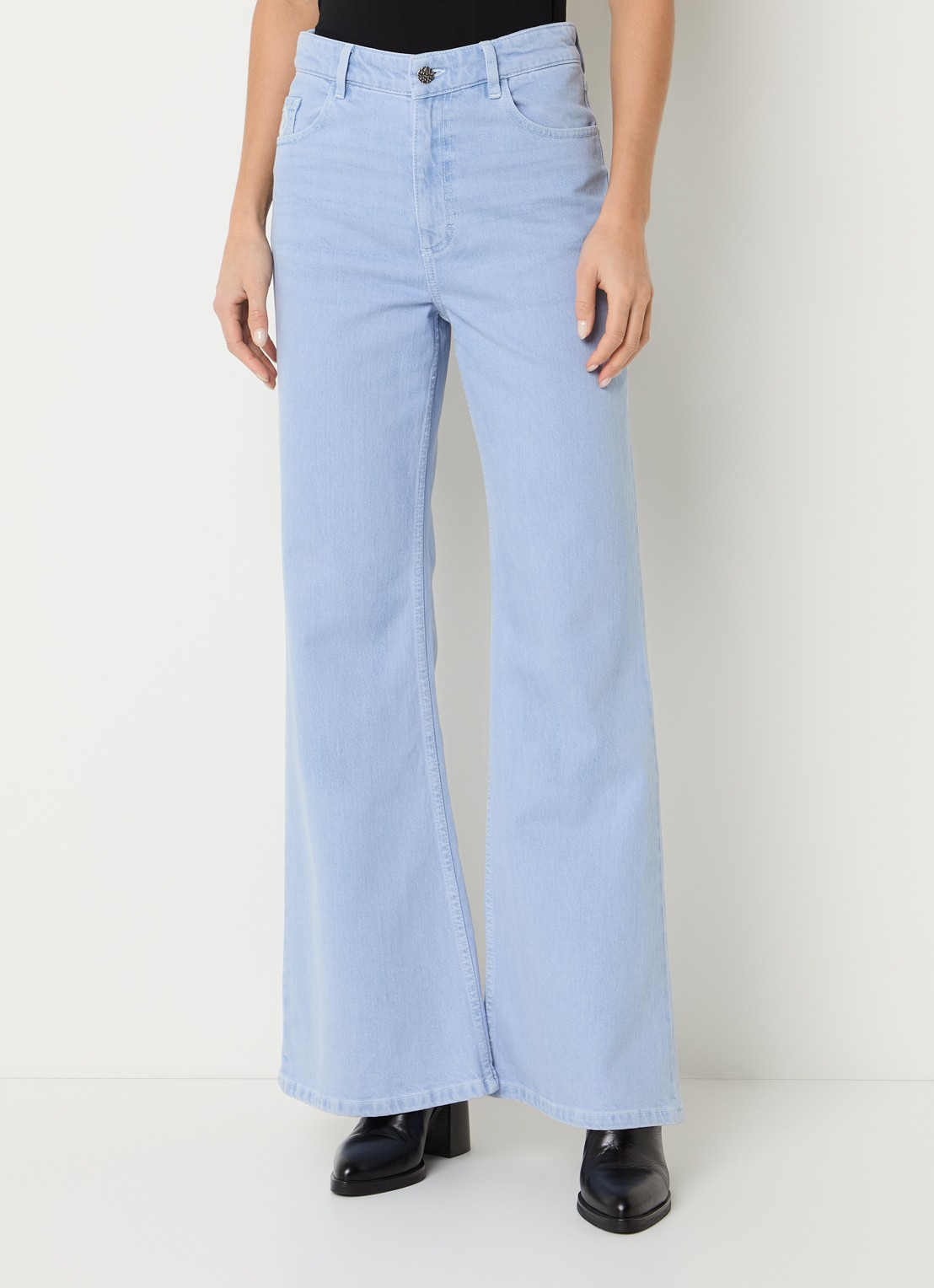 Baum und Pferdgarten Nilea high waist flared jeans met lichte wassing - detail 2 indigo