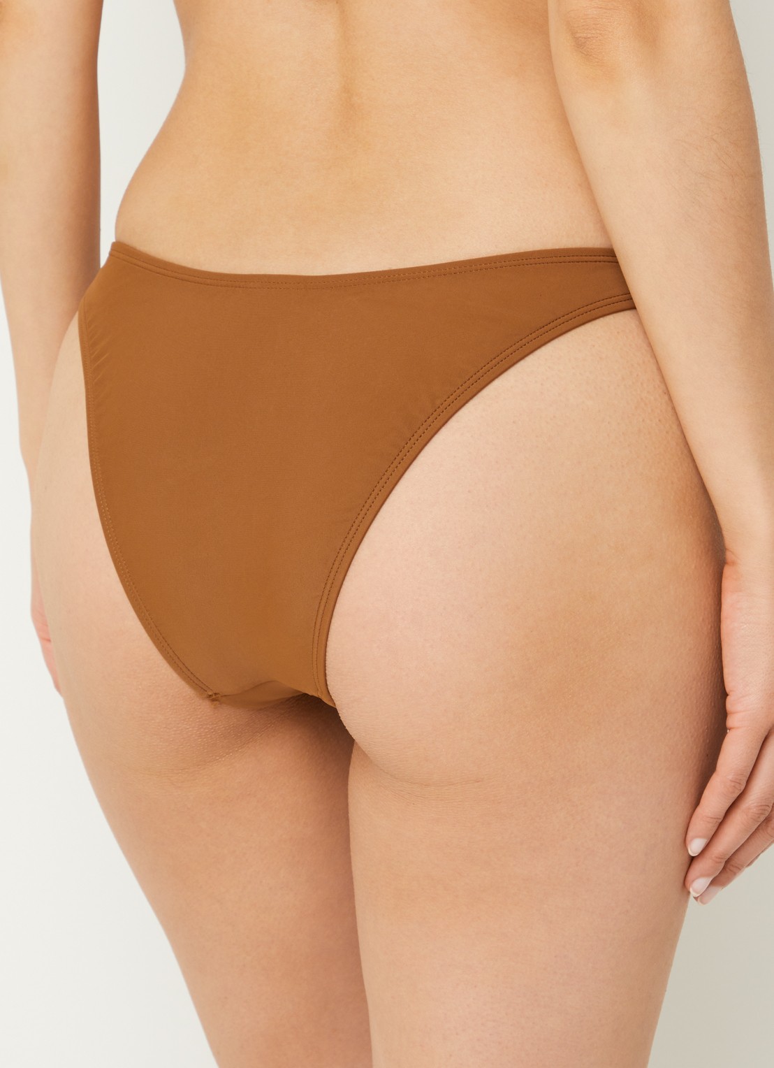 Beachlife High waisted tanga bikinislip - achterkant 3 bruin