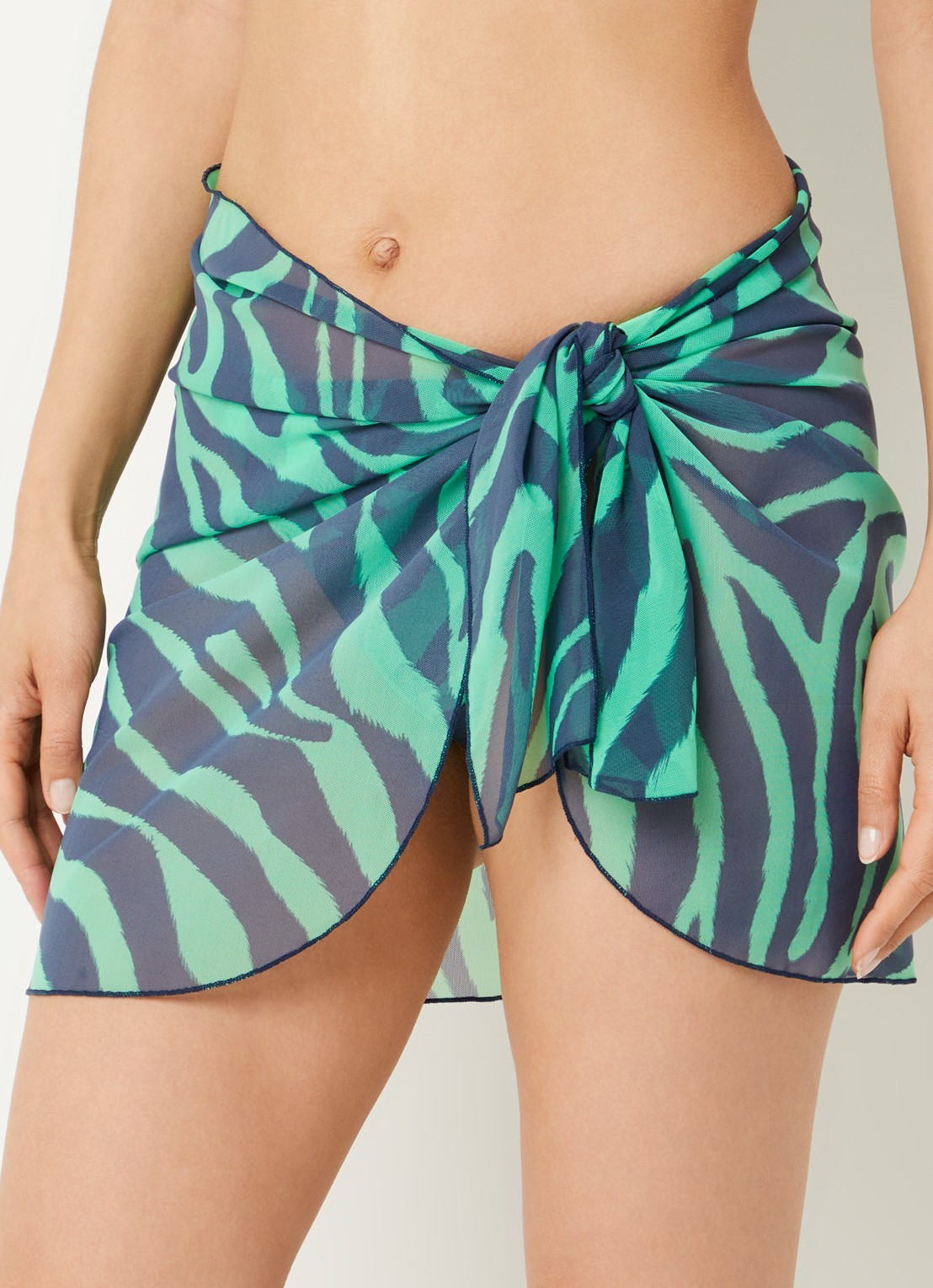 Beachlife Pareo mini strandrok met print 100 x 45 cm - detail 4 groen