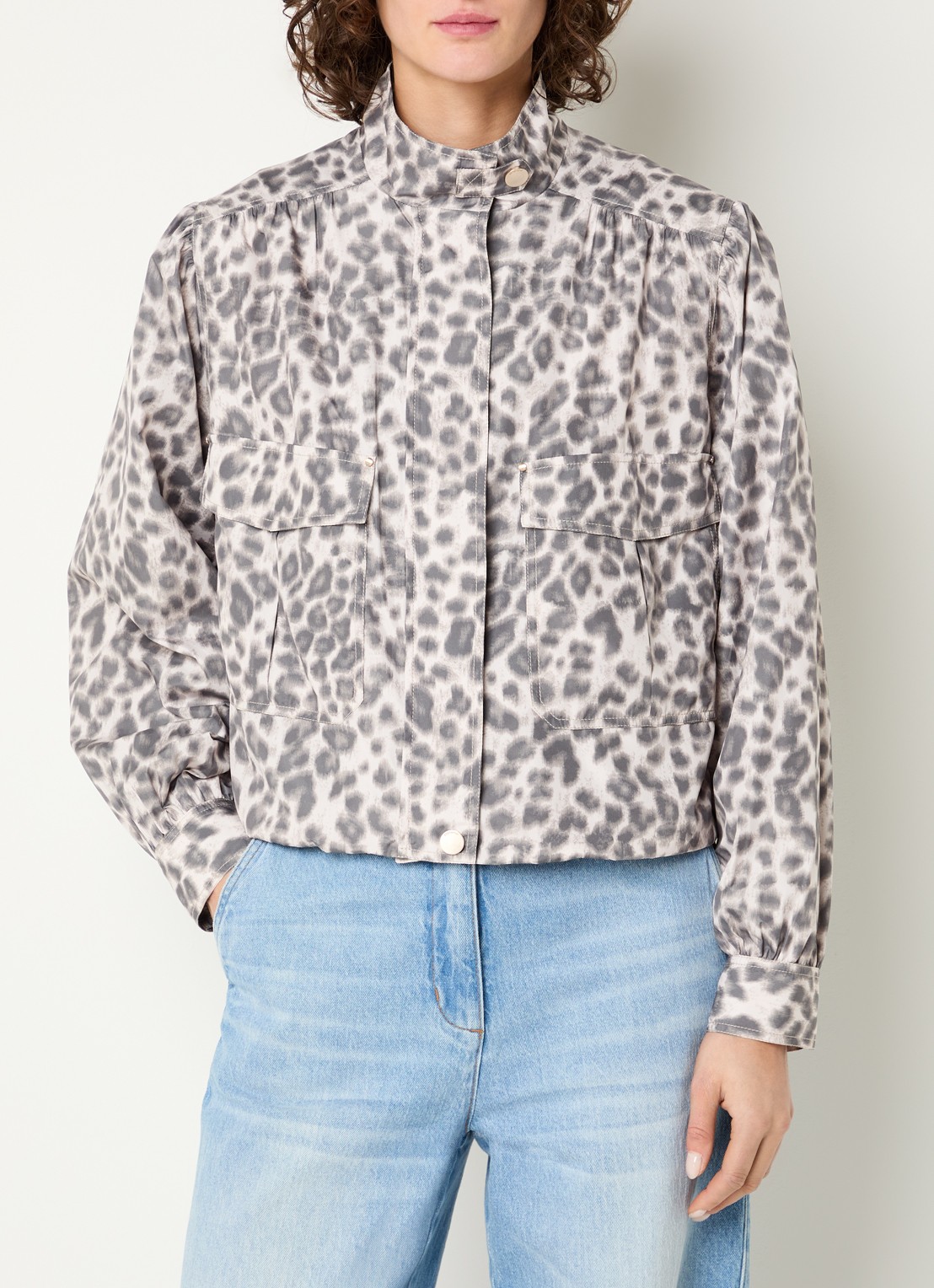 Beaumont Darcy jack met panterprint en klepzakken - detail grijs