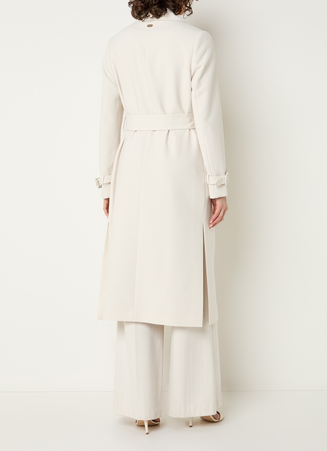 Beaumont Dia doublebreasted trenchcoat met strikceintuur - achterkant 4 creme