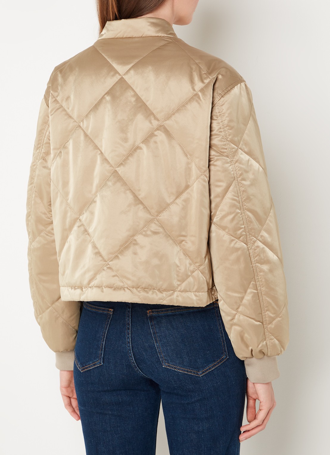 Beaumont Gwenn bomberjack met quilt patroon  - achterkant 4 goud