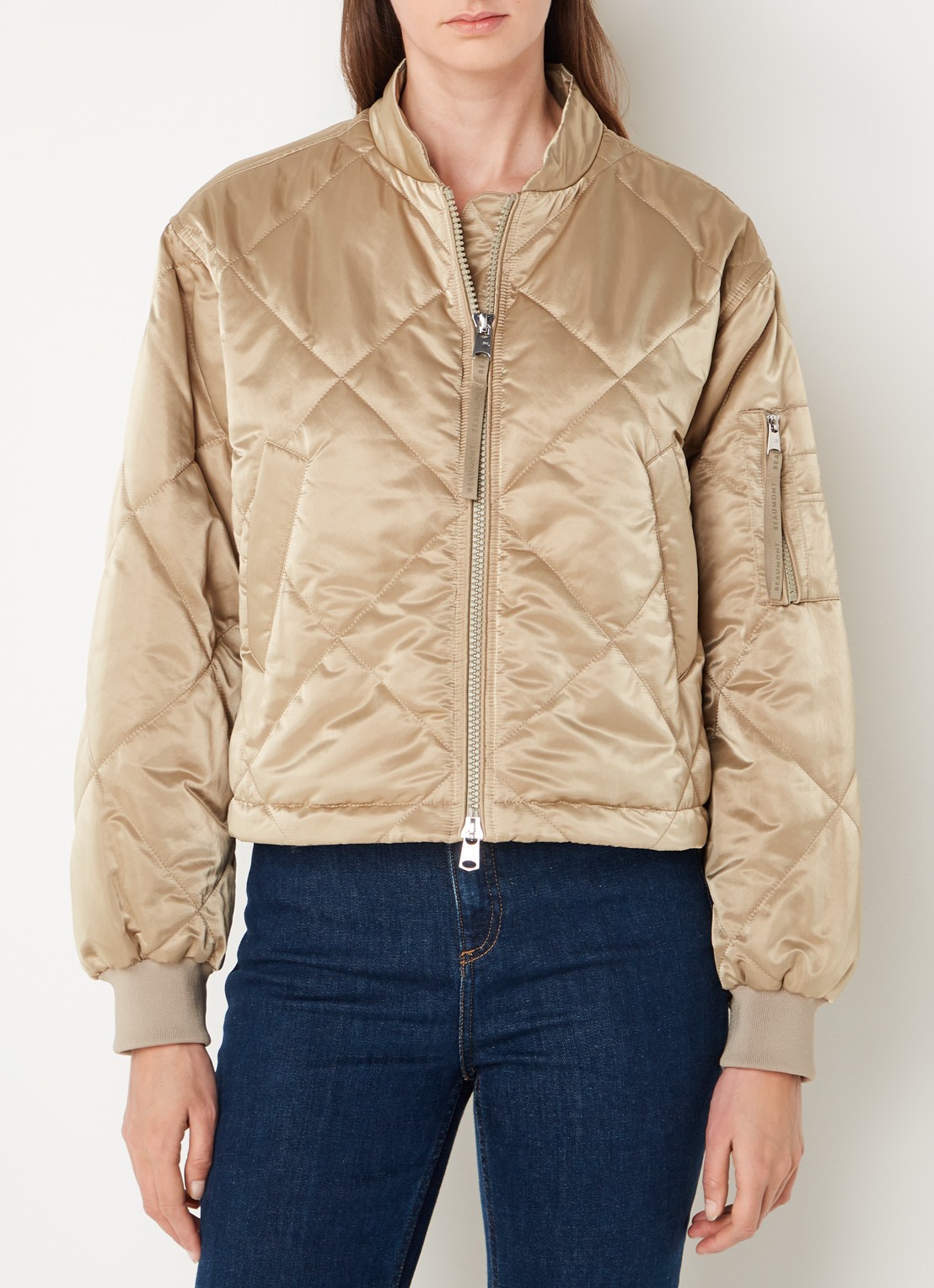 Beaumont Gwenn bomberjack met quilt patroon  - detail goud