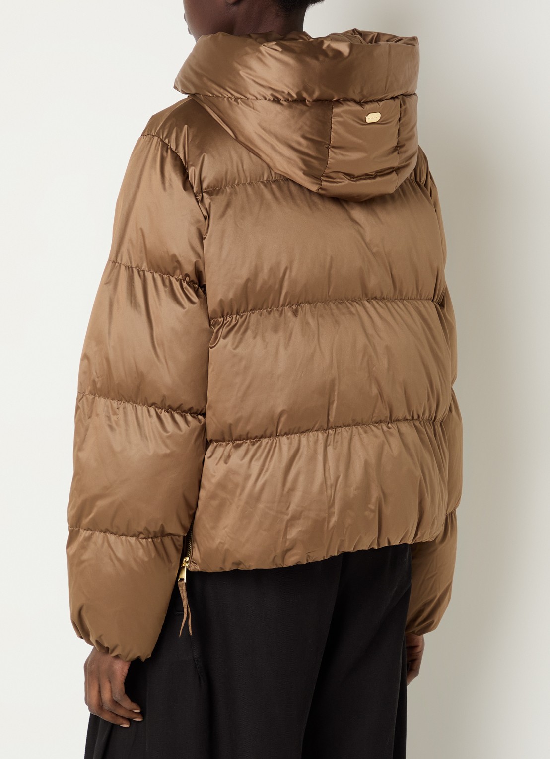 Beaumont Marian puffer jack met ritszakken - achterkant 4 lichtbruin