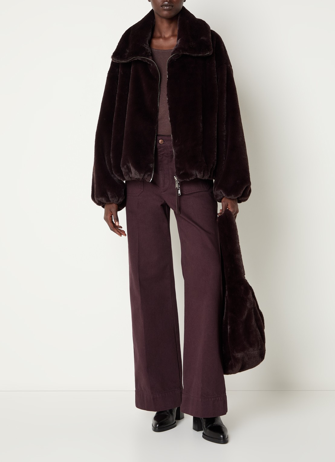 Beaumont Maxie reversible jack van imitatiebont - voorkant 5 aubergine