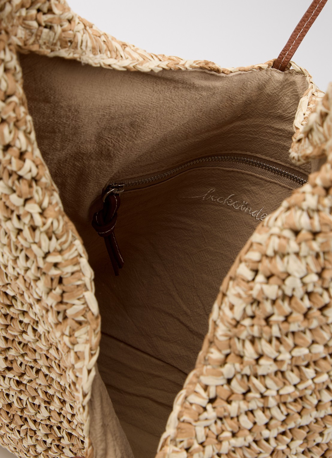 Becksöndergaard Siena schoudertas met leren details - detail 2 beige