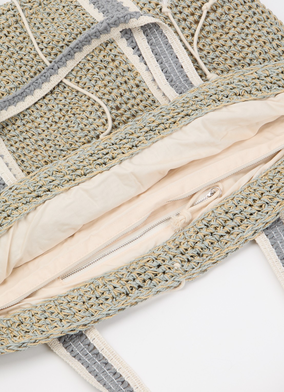 Becksöndergaard Strawchet Pheobe strandtas van raffia - detail 3 blauwgrijs