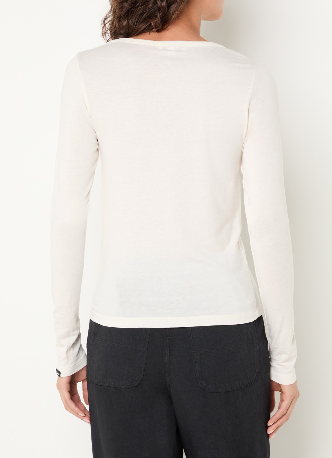 Bellerose Fina long sleeve met ronde hals - achterkant 2 gebroken wit