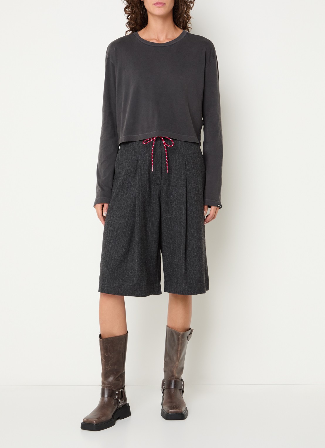 Bellerose Fuele long sleeve met ronde hals - voorkant 3 zwart