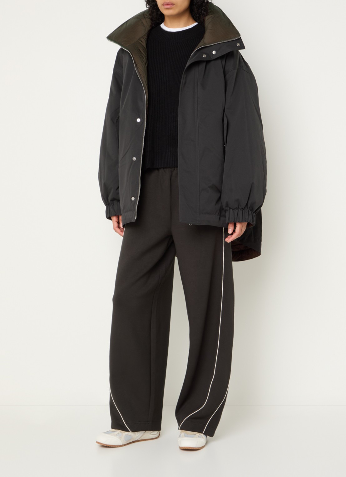 Bellerose Hedi reversible jack met opstaande kraag - voorkant 2 donkerbruin