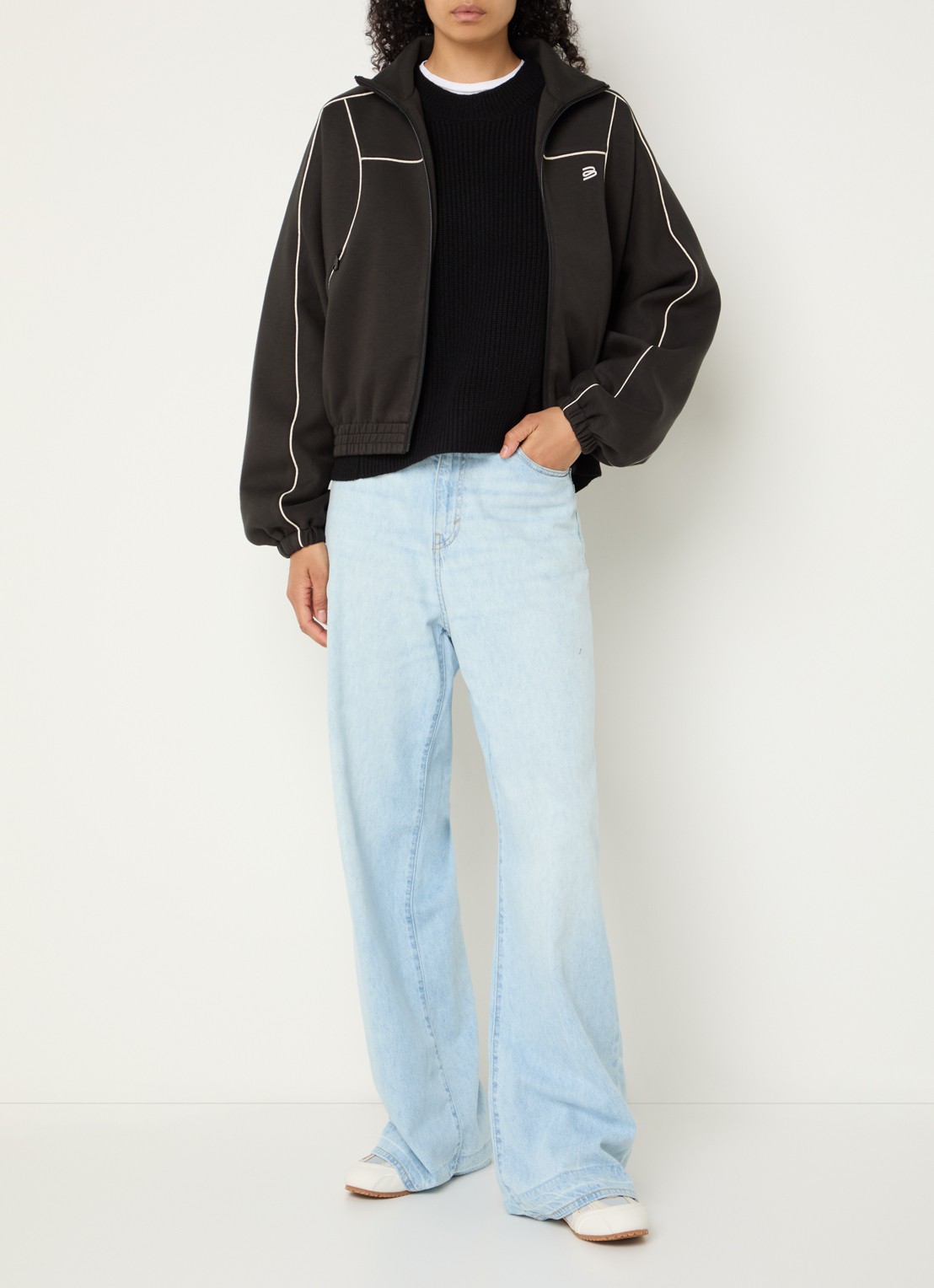 Bellerose Tropy sweatvest met logoborduring - voorkant 2 groen