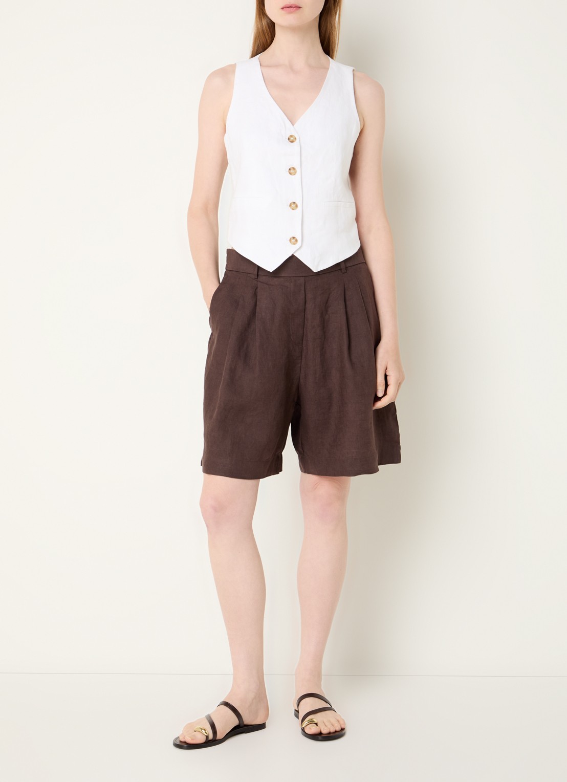 Benetton Bermuda high waist loose fit korte broek van linnen - voorkant 4 bruin