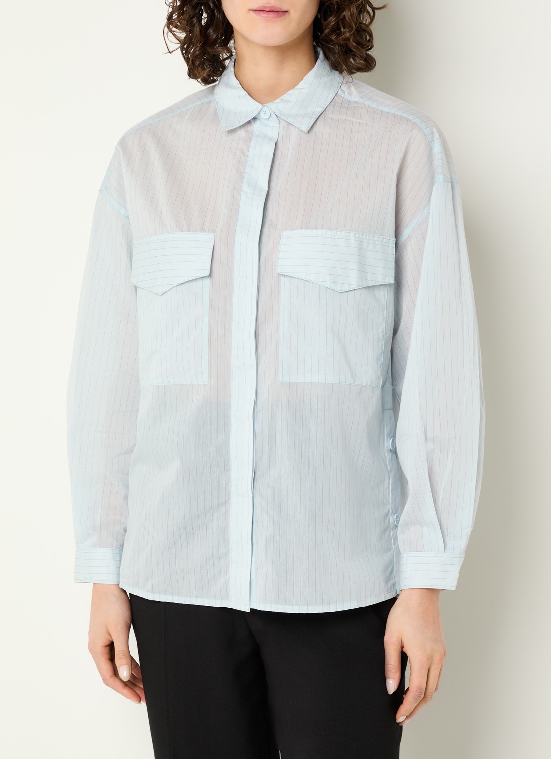 Benetton Blouse met streepprint en klepzakken - detail 4 lichtblauw