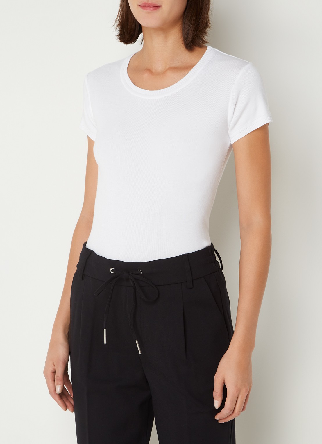 Benetton Fijngebreid T-shirt met ronde hals - detail 2 gebroken wit
