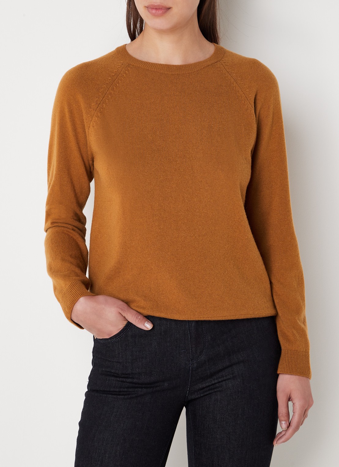 Benetton Fijngebreide pullover in kasjmierblend met ronde hals  - detail 2 camel