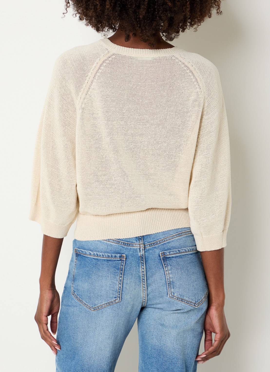Benetton Fijngebreide pullover in linnenblend met ronde hals - achterkant creme