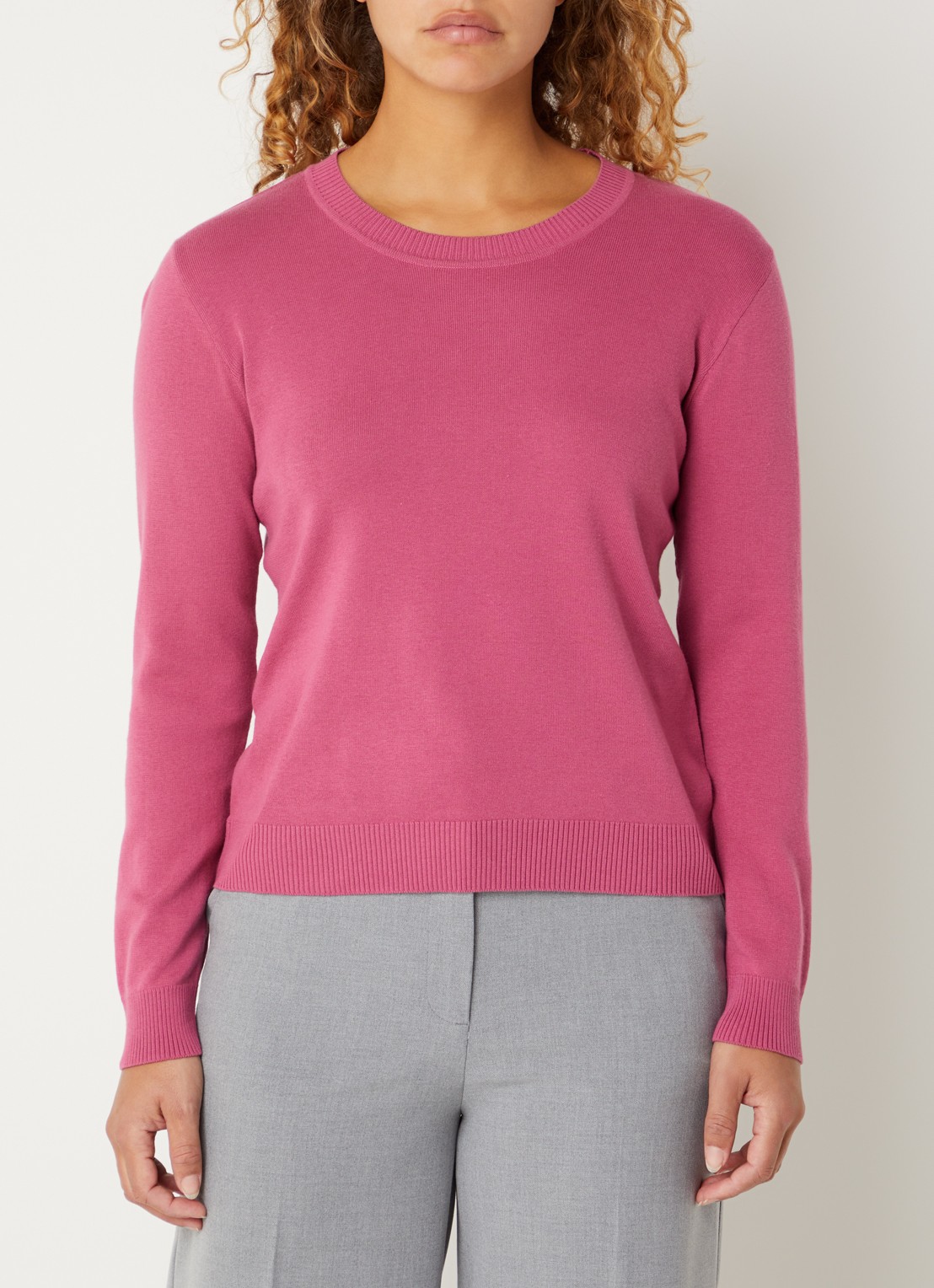 Benetton Fijngebreide pullover met ronde hals - detail 3 bordeauxrood