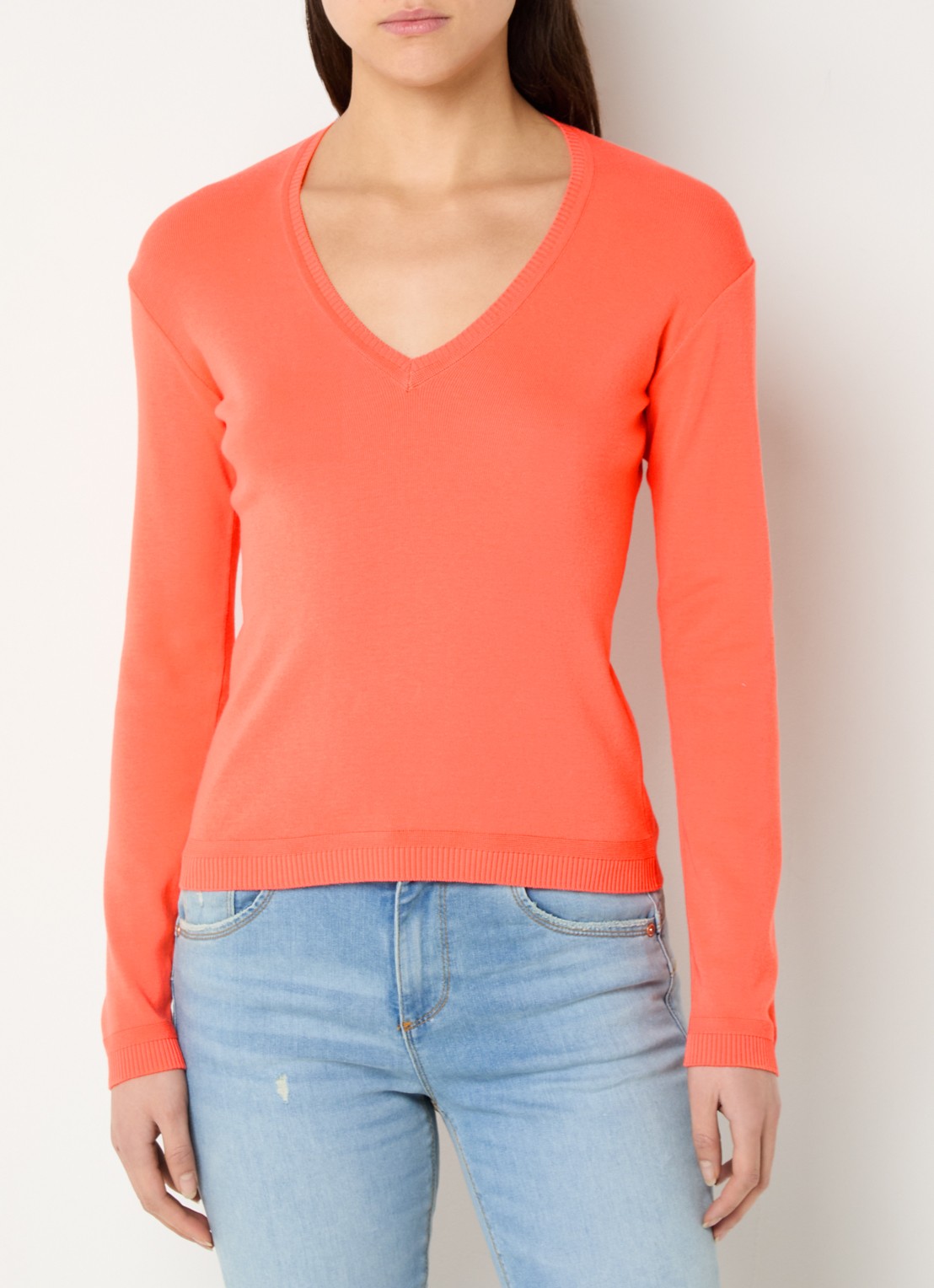 Benetton Fijngebreide pullover met V-hals - detail orange