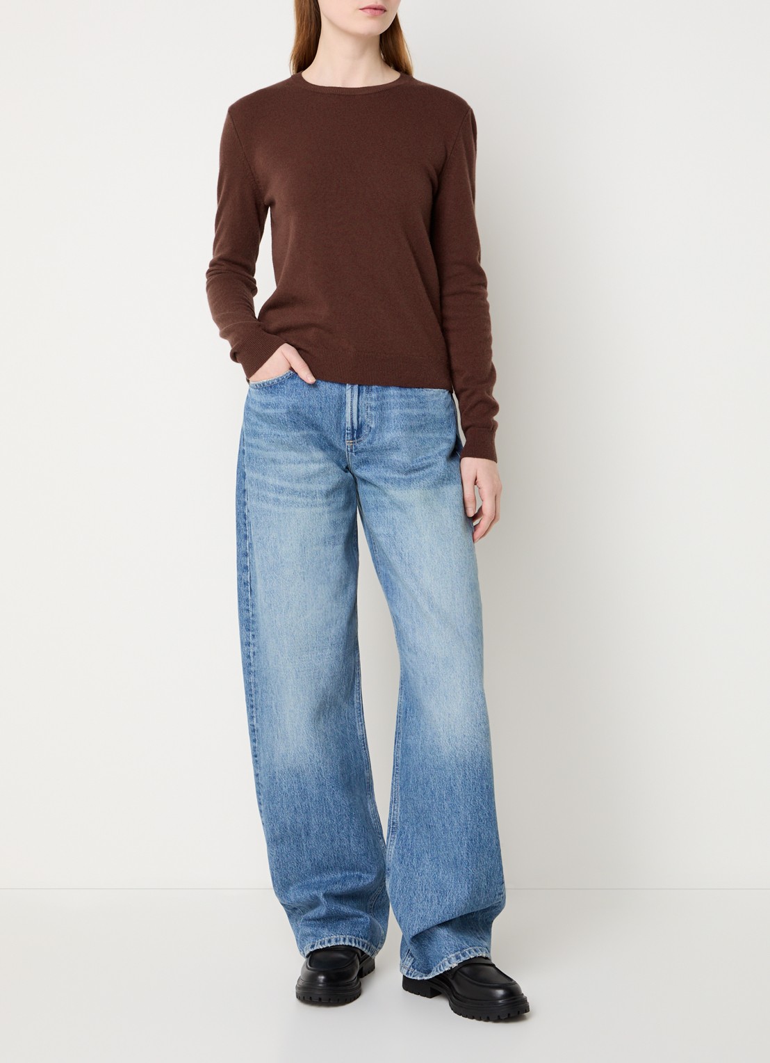 Benetton Fijngebreide pullover van merino wol - voorkant 3 kastanjebruin