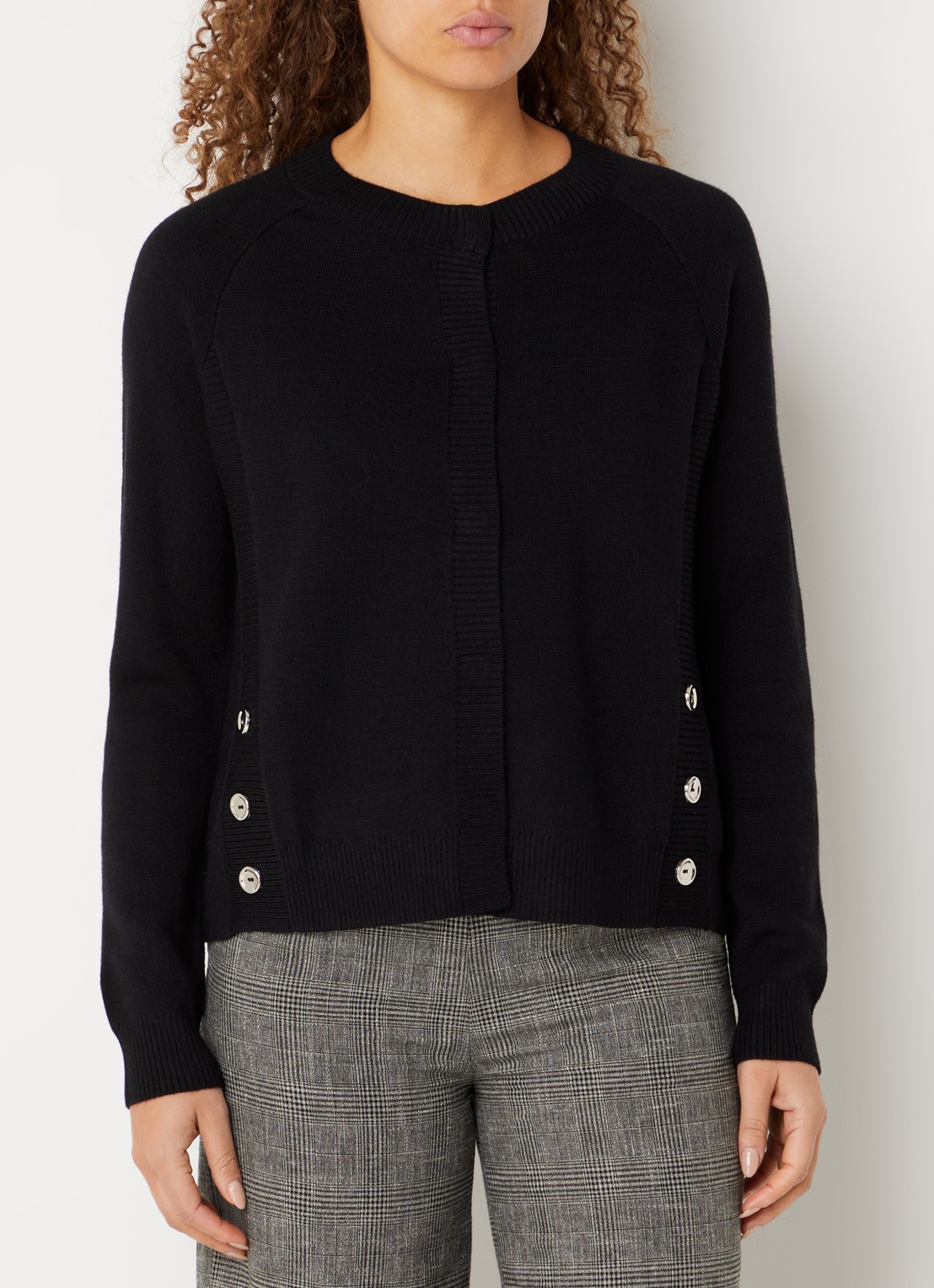 Benetton Grofgebreid vest in wolblend met sierknopen - detail zwart