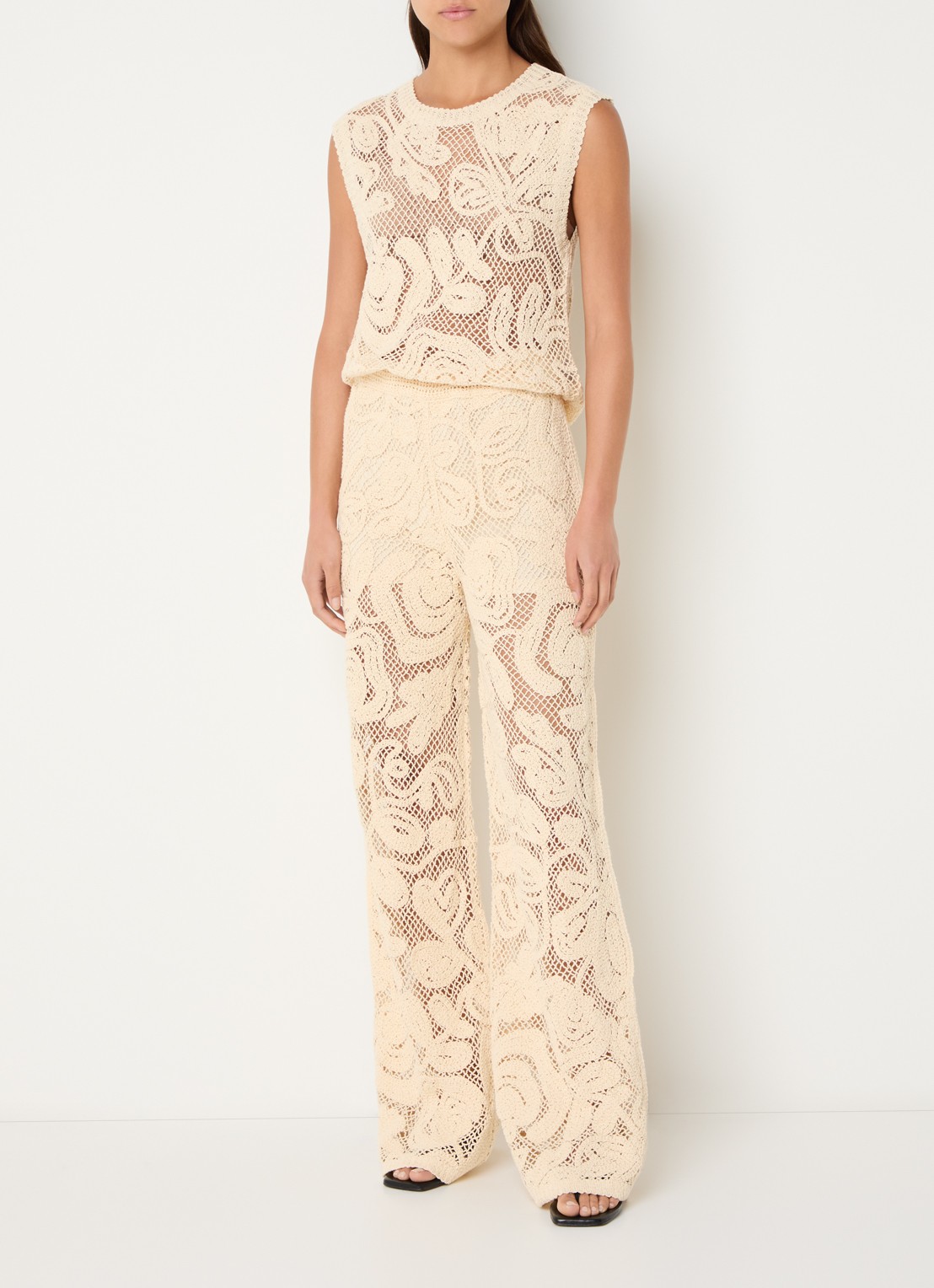 Benetton High waist flared fit broek met opengewerkt dessin - voorkant 3 ivoor