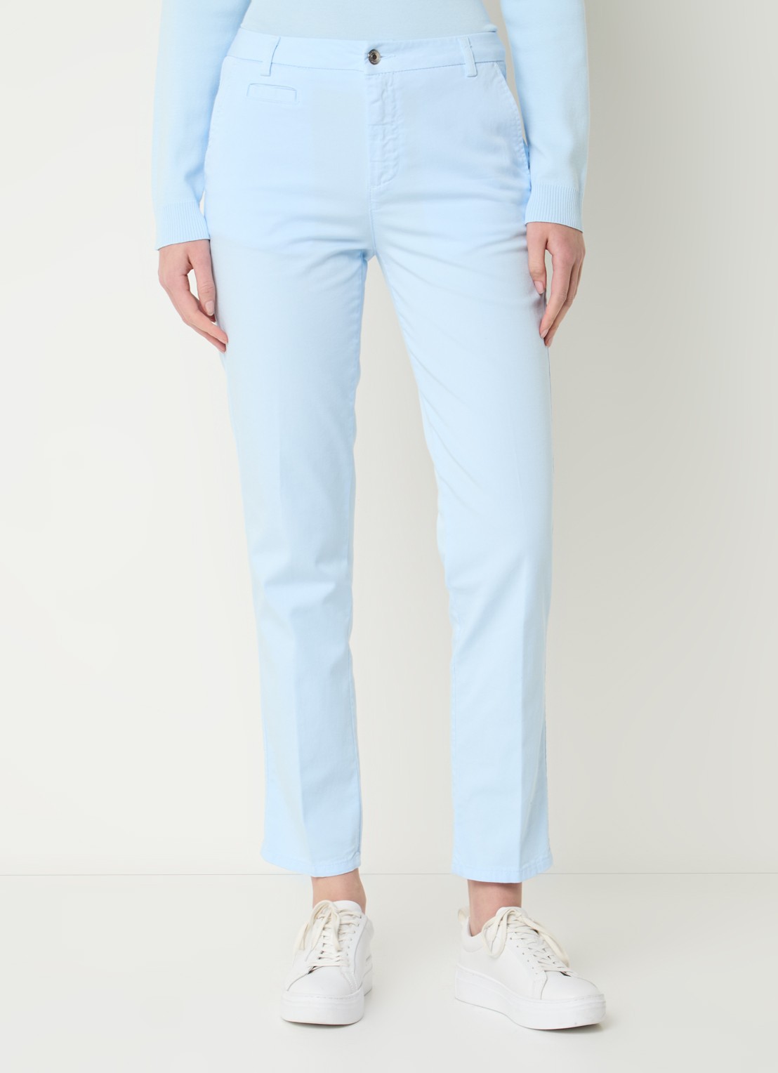 Benetton High waist slim fit chino met steekzakken - detail 2 lichtblauw