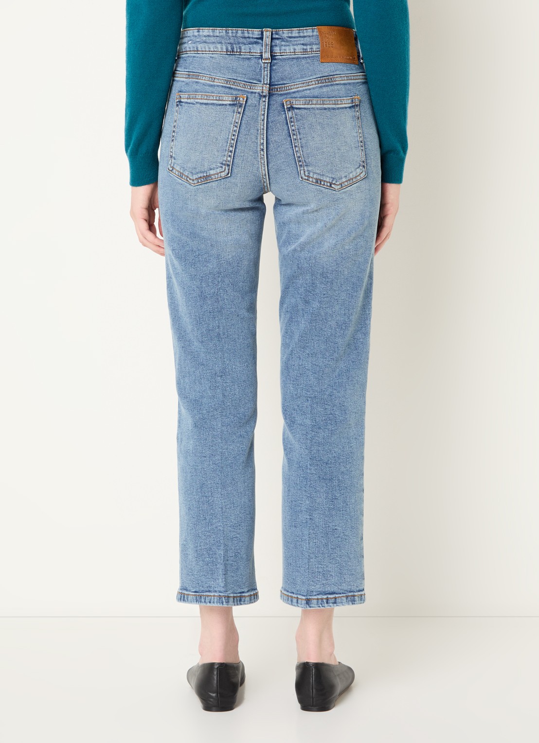 Benetton High waist straight fit jeans met lichte wassing - achterkant lichtblauw