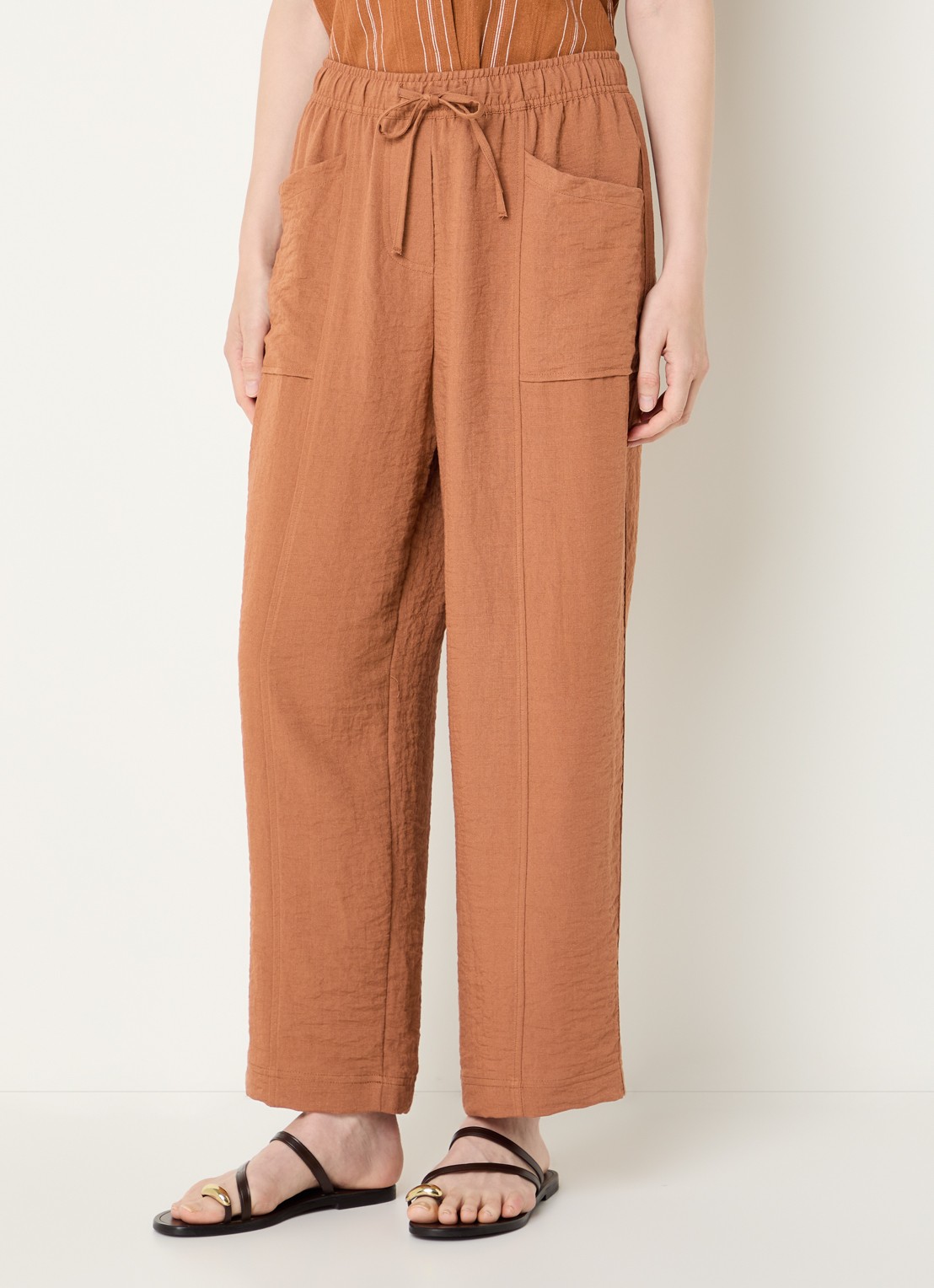 Benetton HIgh waist straight fit pantalon met opgestikte zakken - detail 3 oranjebruin
