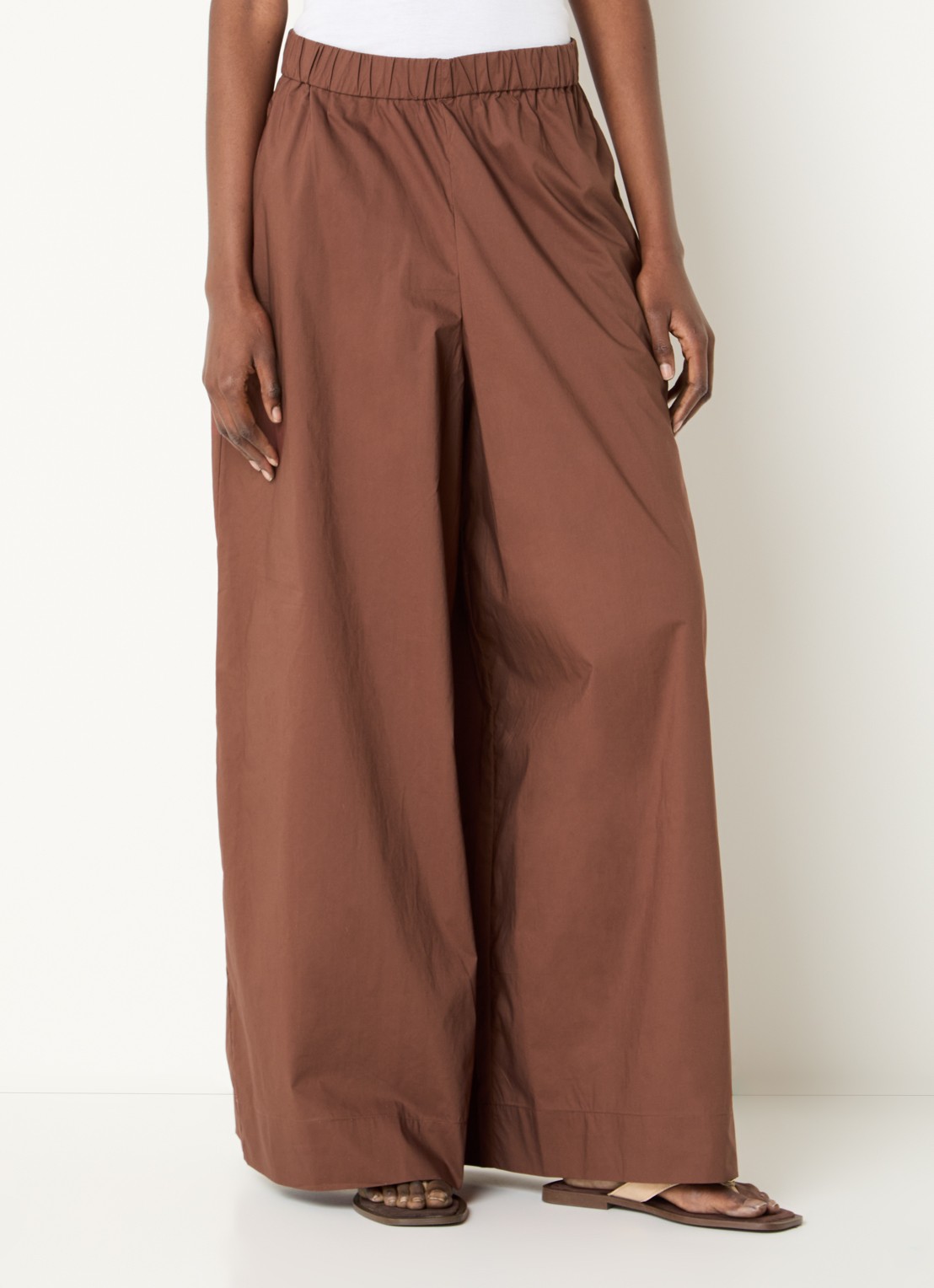 Benetton High waist wide fit broek met steekzakken - detail 3 bruin