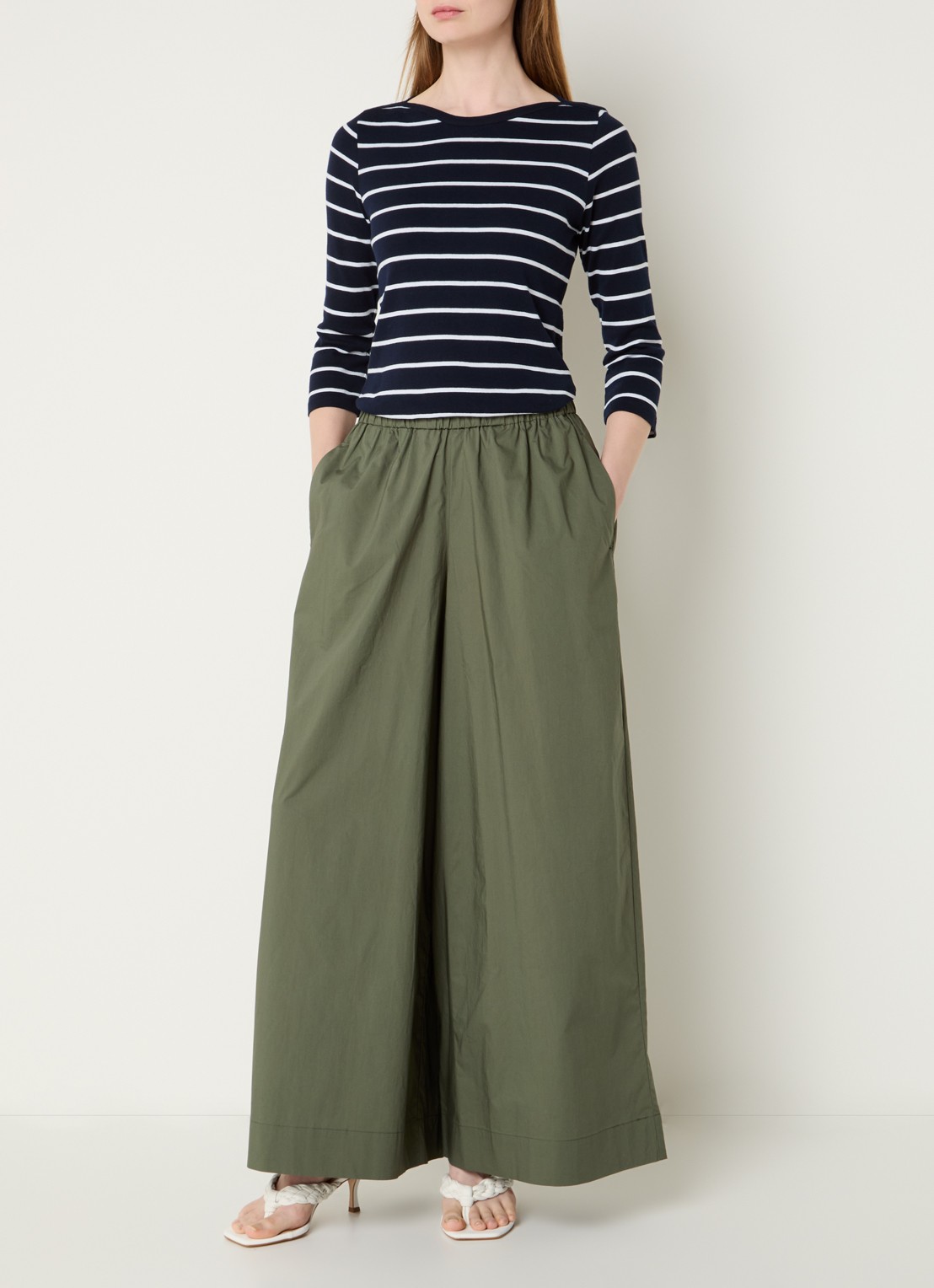 Benetton High waist wide fit broek met steekzakken - voorkant 2 bronsgroen